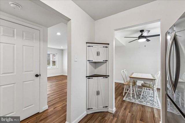 327 WALTON AVE, Baltimore, MD 21225