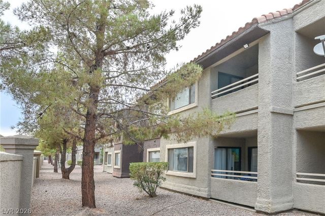 5066 South Rainbow Boulevard 205, Las Vegas, NV 89118