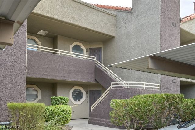 5066 South Rainbow Boulevard 205, Las Vegas, NV 89118