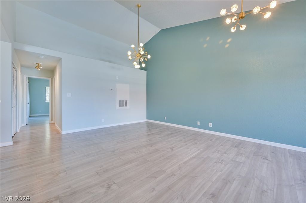 5066 South Rainbow Boulevard 205, Las Vegas, NV 89118 — photo 5