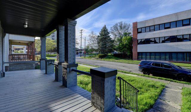 1515 Hawthorne Avenue, Columbus, OH 43203