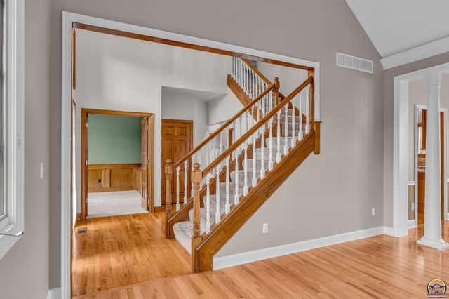 1128 Dubs Ct, Lawrence, KS 66049