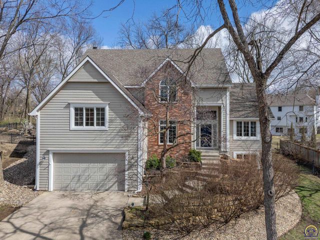 1128 Dubs Ct, Lawrence, KS 66049