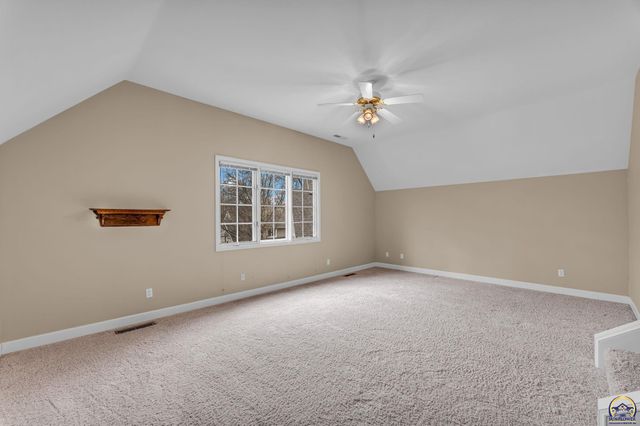 1128 Dubs Ct, Lawrence, KS 66049
