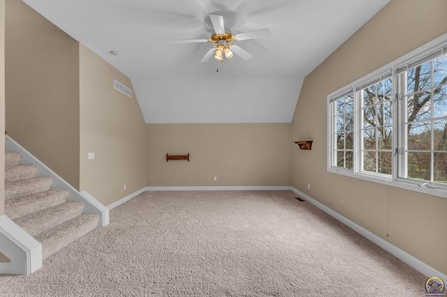 1128 Dubs Ct, Lawrence, KS 66049