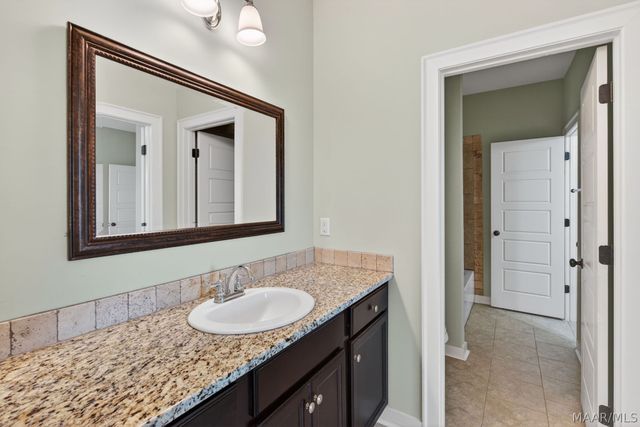 64 DOUBLE OAK Avenue, Pike Road, AL 36064