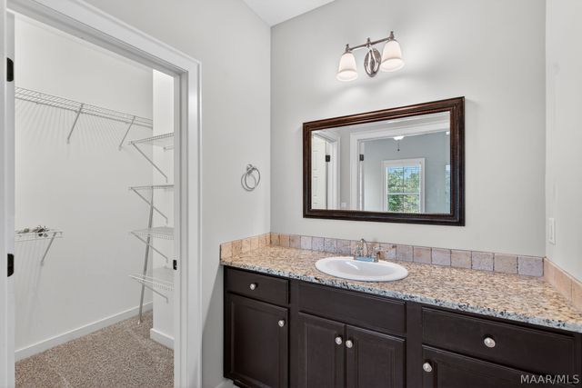 64 DOUBLE OAK Avenue, Pike Road, AL 36064