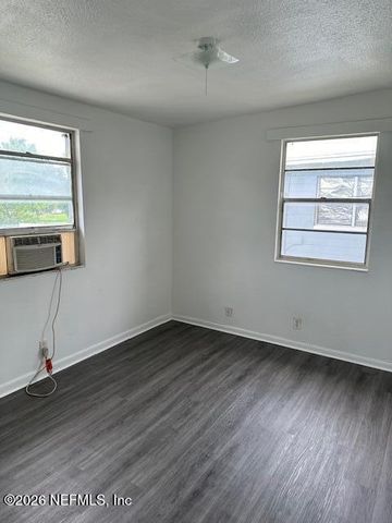 1729 LOGAN Street W 3, Jacksonville, FL 32209