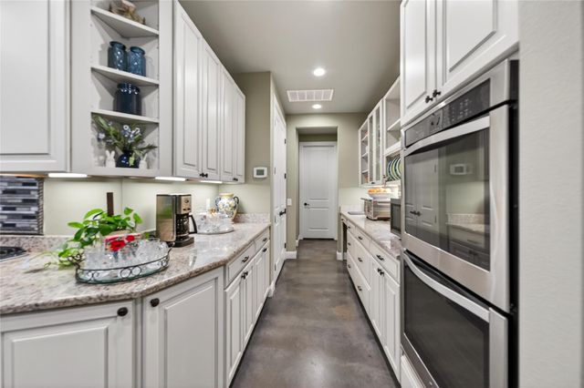 1508 Successor RD, Spicewood, TX 78669