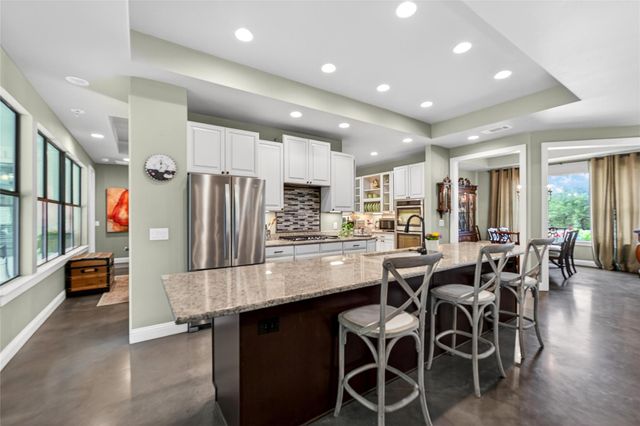 1508 Successor RD, Spicewood, TX 78669