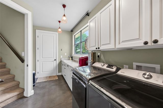 1508 Successor RD, Spicewood, TX 78669
