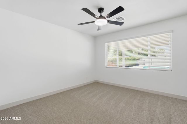 4646 E VERNON Avenue, Phoenix, AZ 85008
