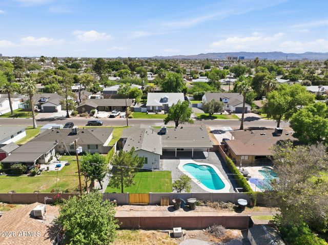 4646 E VERNON Avenue, Phoenix, AZ 85008