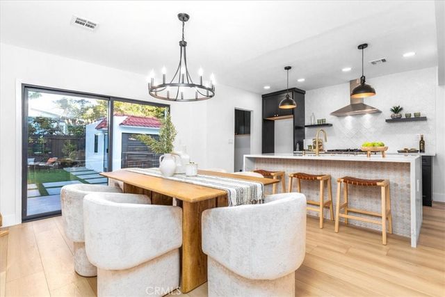 312 N Bronson Avenue, Los Angeles, CA 90004