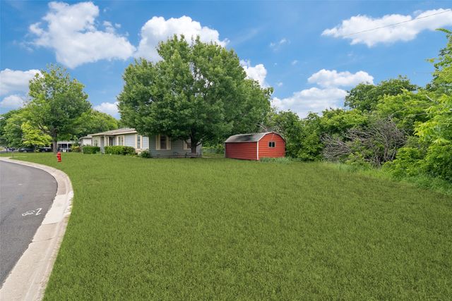 1316 Eastview Drive, Weatherford, TX 76086