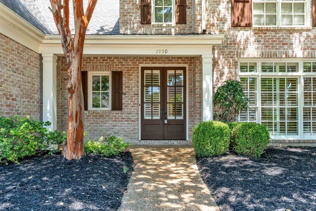 1950 N TEMPLETON CIR, Collierville, TN 38017