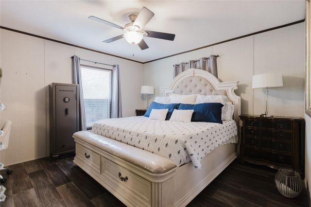 400 Saint Johns RD, Dale, TX 78616