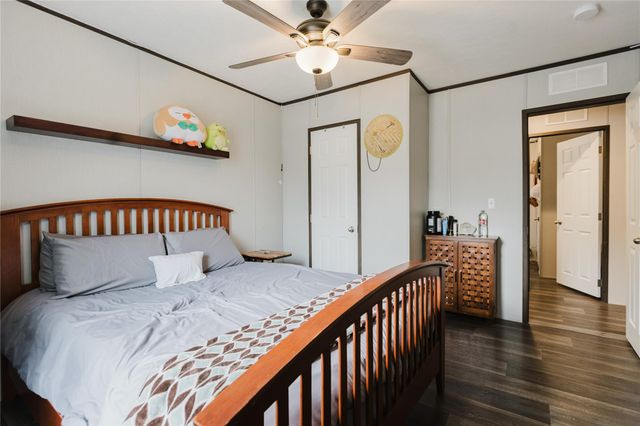 400 Saint Johns RD, Dale, TX 78616