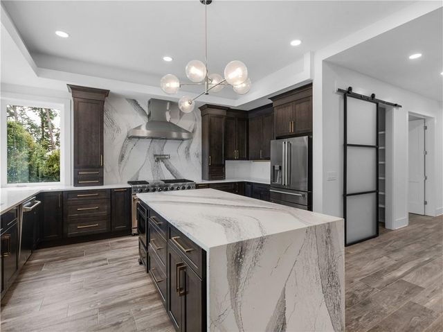 3258 S BAY Drive, Jonesboro, GA 30236