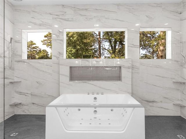 3258 S BAY Drive, Jonesboro, GA 30236