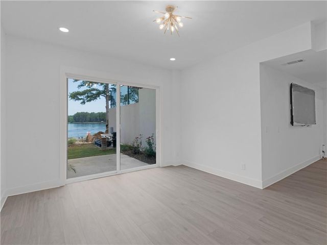 3258 S BAY Drive, Jonesboro, GA 30236