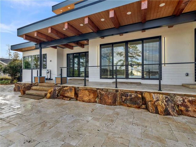 3258 S BAY Drive, Jonesboro, GA 30236