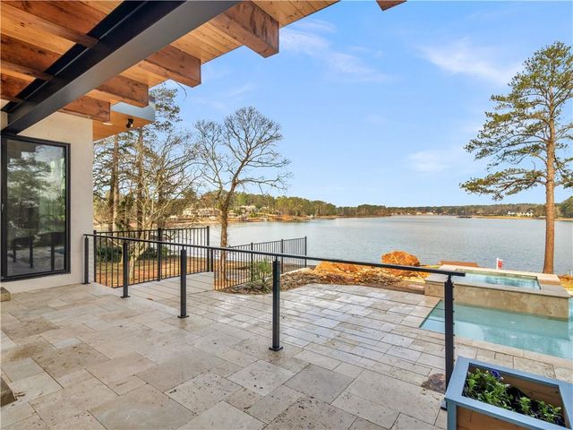 3258 S BAY Drive, Jonesboro, GA 30236