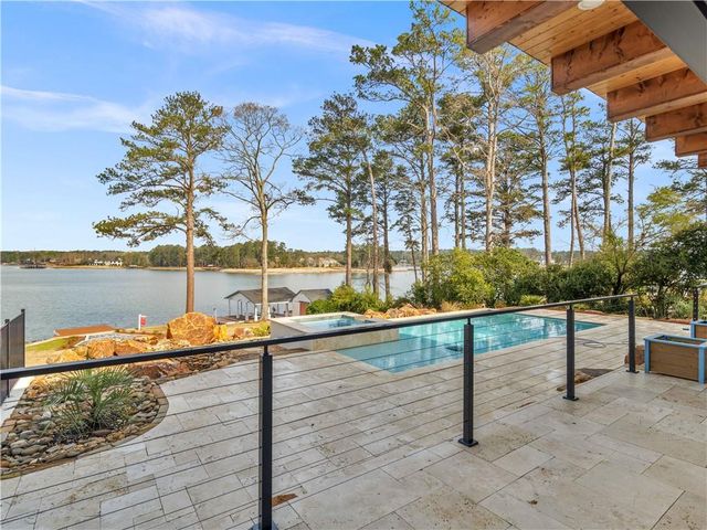 3258 S BAY Drive, Jonesboro, GA 30236