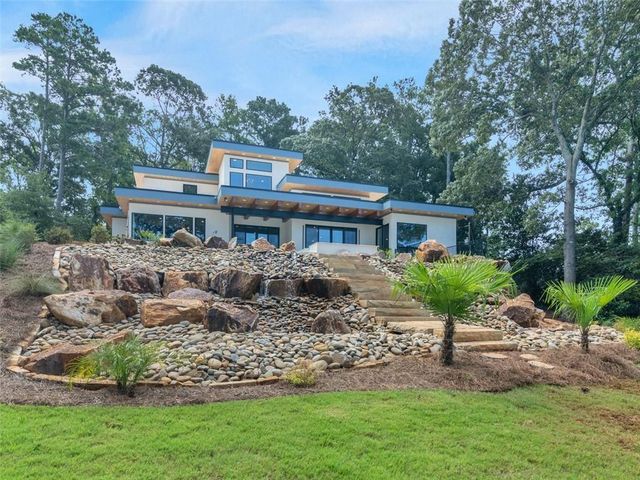 3258 S BAY Drive, Jonesboro, GA 30236