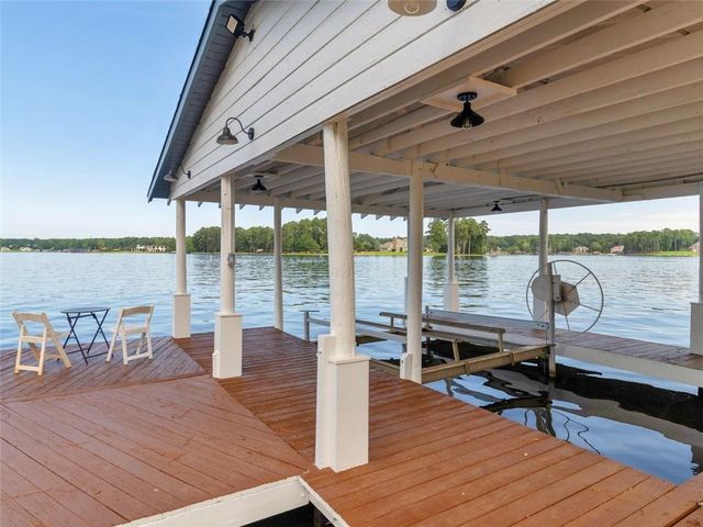 3258 S BAY Drive, Jonesboro, GA 30236