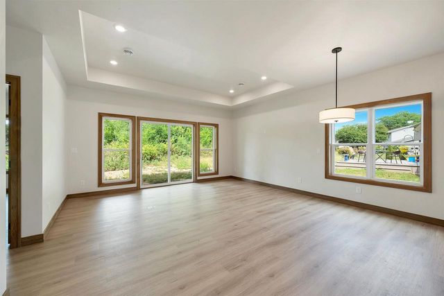 3152 EAST RIVER DRIVE, Green Bay, WI 54301