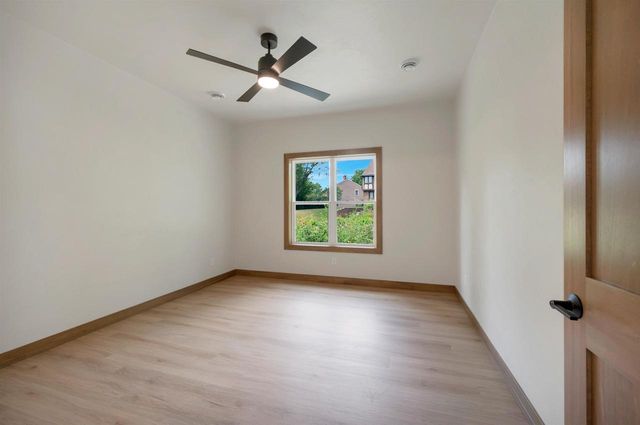 3152 EAST RIVER DRIVE, Green Bay, WI 54301