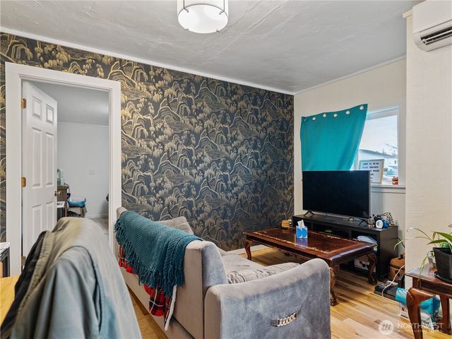 2125 4th Street, Port Townsend, WA 98368