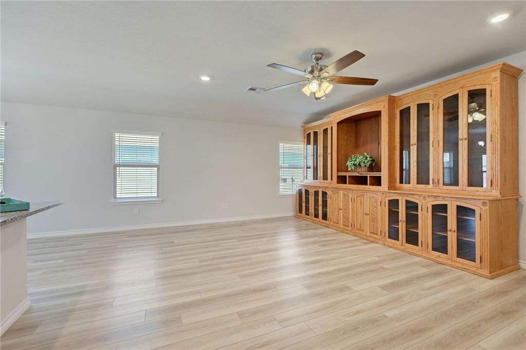 6357 Darlington Avenue, College Station, TX 77845 — photo 3