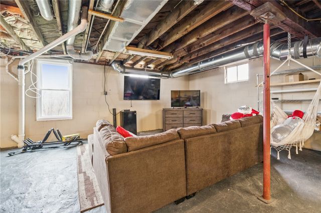 134 Harold St, Daugherty Twp, PA 15066