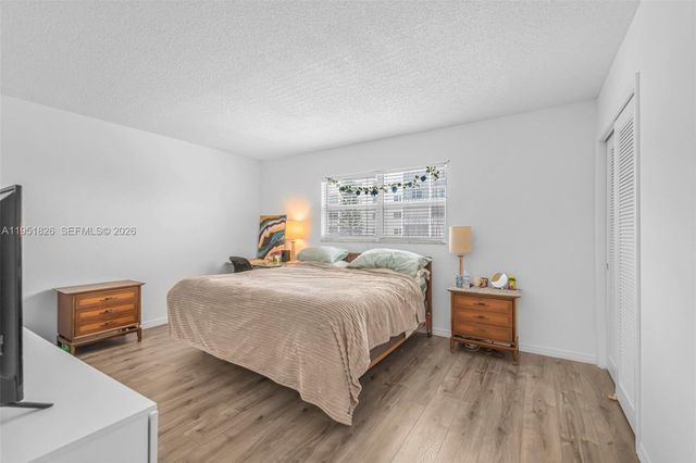 500 NE 12th Ave 407, Hallandale Beach, FL 33009