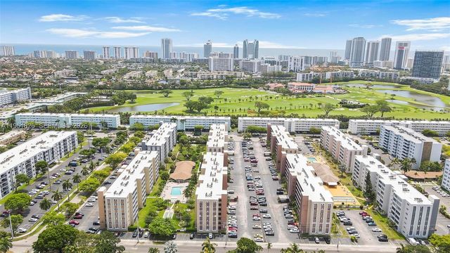 500 NE 12th Ave 407, Hallandale Beach, FL 33009