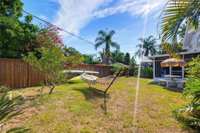 2719 FORT WORTH STREET, Sarasota, FL 34231