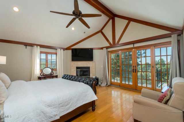 11395 Oro Vista Avenue, Sunland, CA 91040