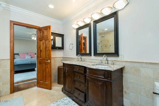 11395 Oro Vista Avenue, Sunland, CA 91040