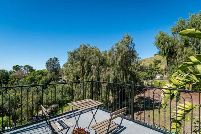 11395 Oro Vista Avenue, Sunland, CA 91040