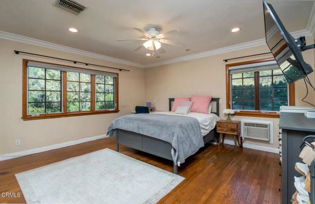 11395 Oro Vista Avenue, Sunland, CA 91040