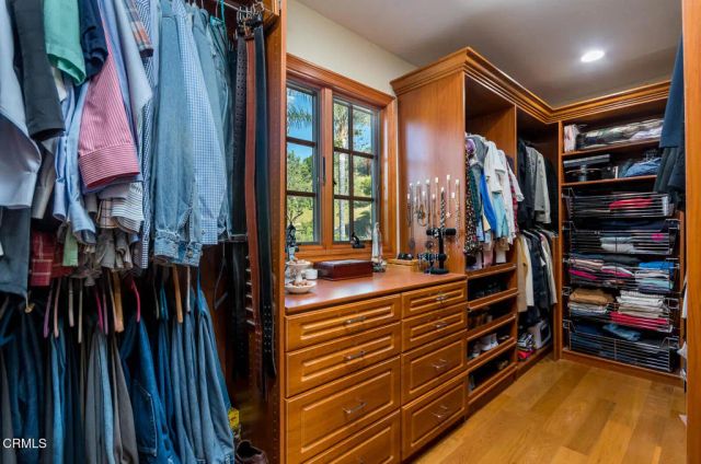 11395 Oro Vista Avenue, Sunland, CA 91040