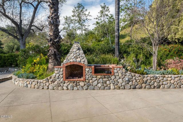 11395 Oro Vista Avenue, Sunland, CA 91040