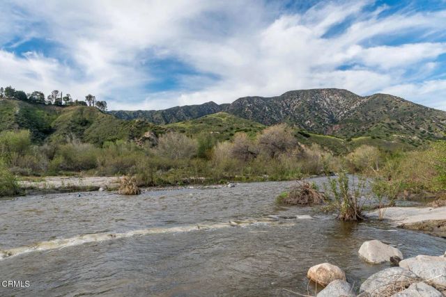 11395 Oro Vista Avenue, Sunland, CA 91040