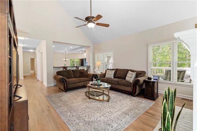 2016 Breckenridge Lane, Alpharetta, GA 30005