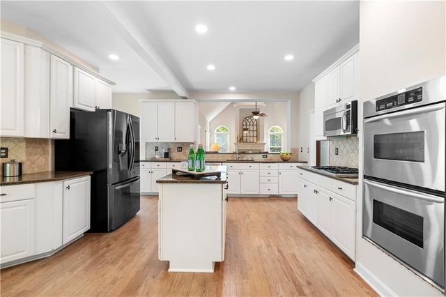 2016 Breckenridge Lane, Alpharetta, GA 30005