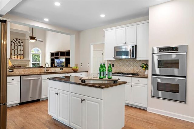 2016 Breckenridge Lane, Alpharetta, GA 30005