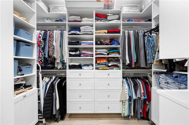 2016 Breckenridge Lane, Alpharetta, GA 30005