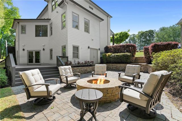 2016 Breckenridge Lane, Alpharetta, GA 30005